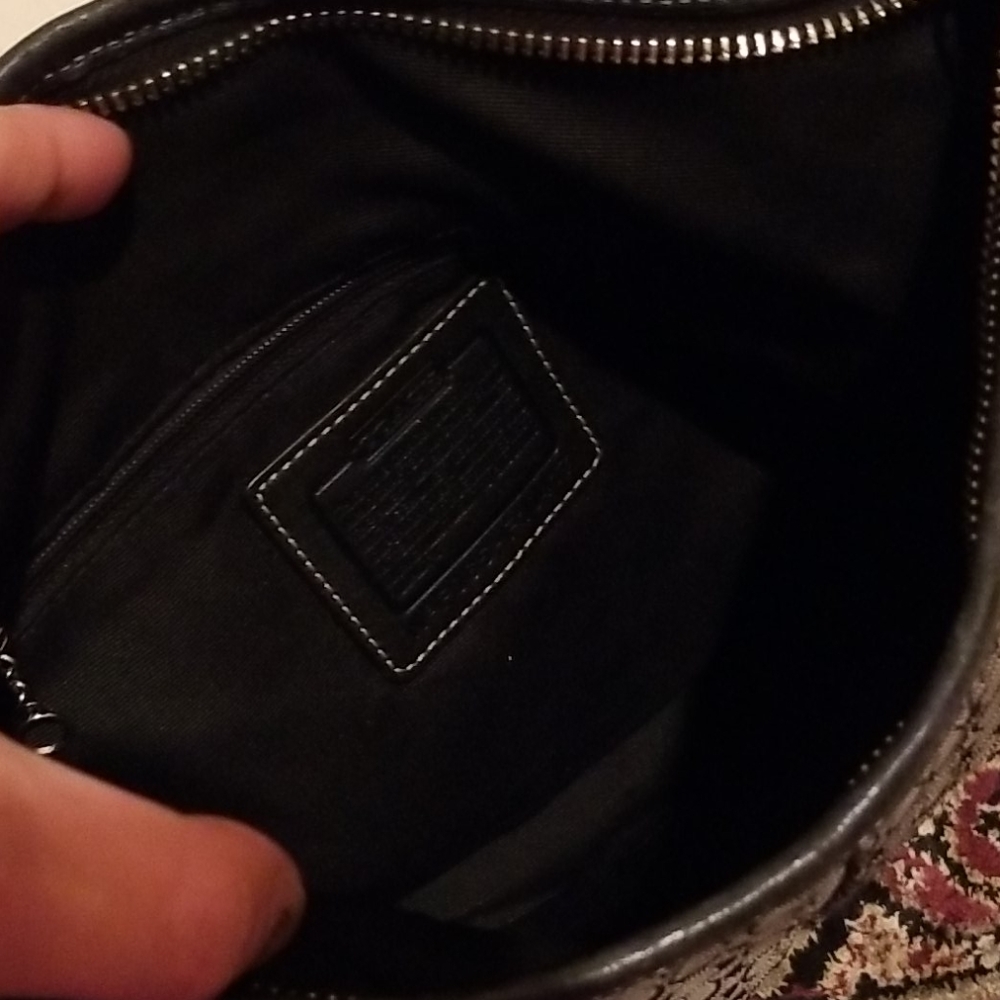 Hand bag - Picture 6 of 9